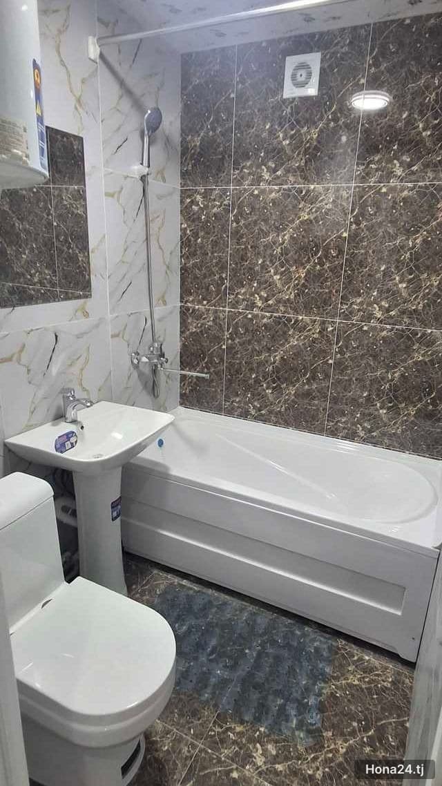 2-комн. квартира, 32 мкр, 46 м²