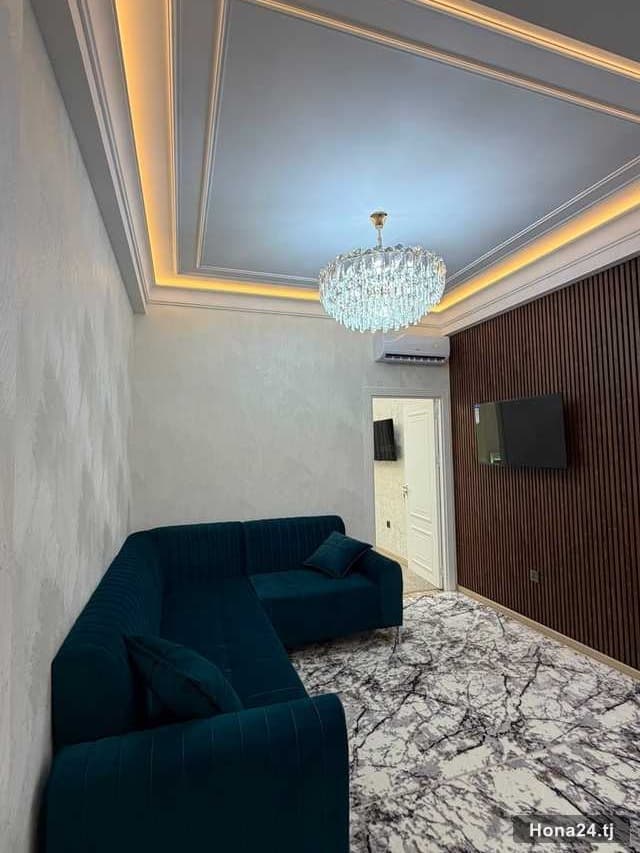 2-комн. квартира, 32 мкр, 55 м²