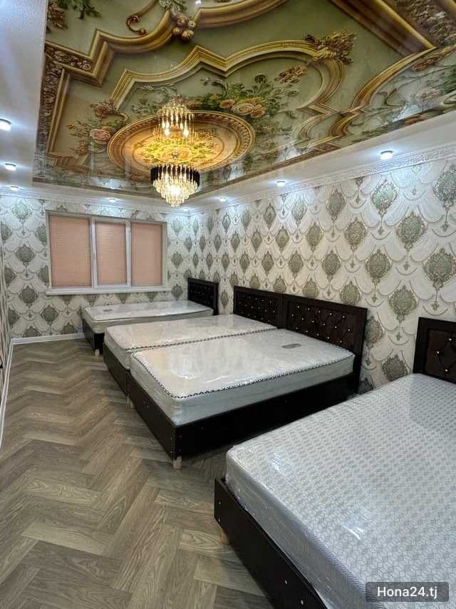 3-комн. квартира, 12-й мкр, 80 м²