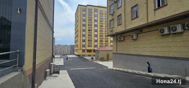 3-хонагӣ манзил, 18-ум мкр, 84 м²