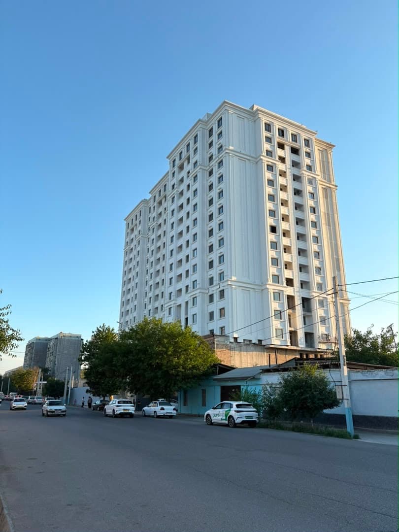 2-комн. квартира, Гулистон, 93 м²