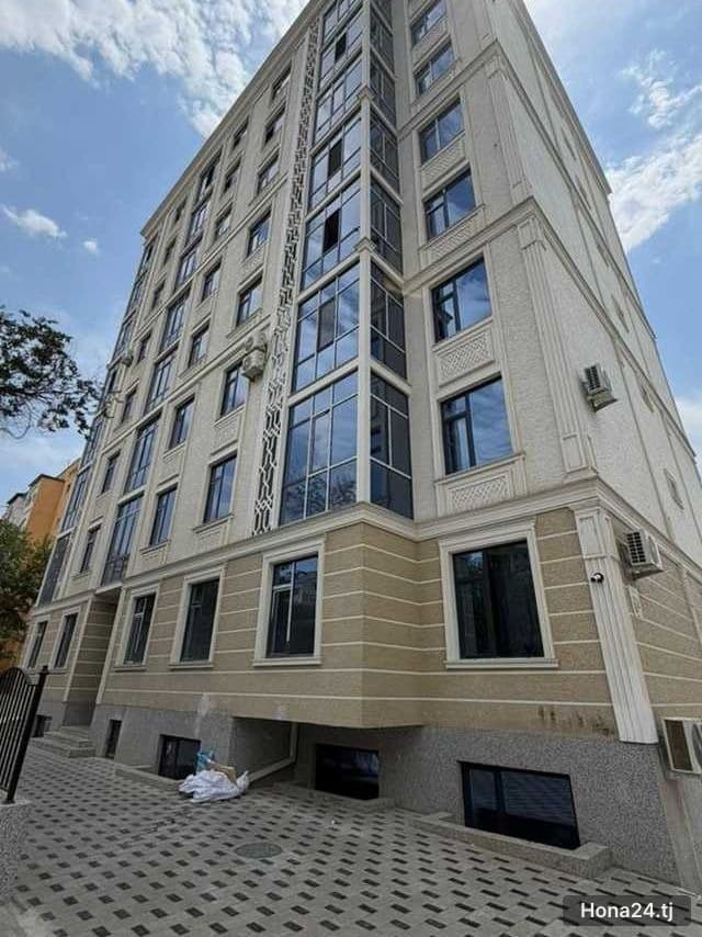 3-комн. квартира, 19-й мкр, 80 м²