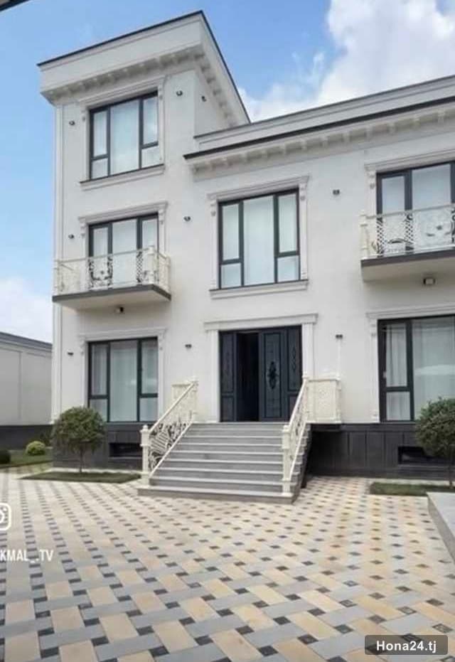 10-комн. дом, 30 мкр, 500 м²