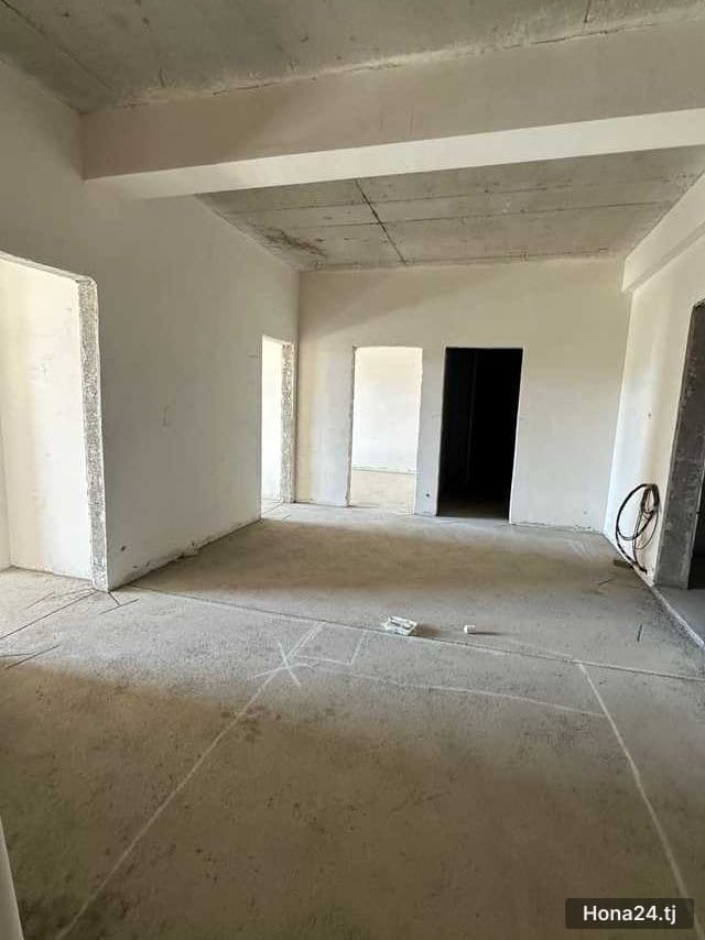 2-комн. квартира, 13-й мкр, 74 м²