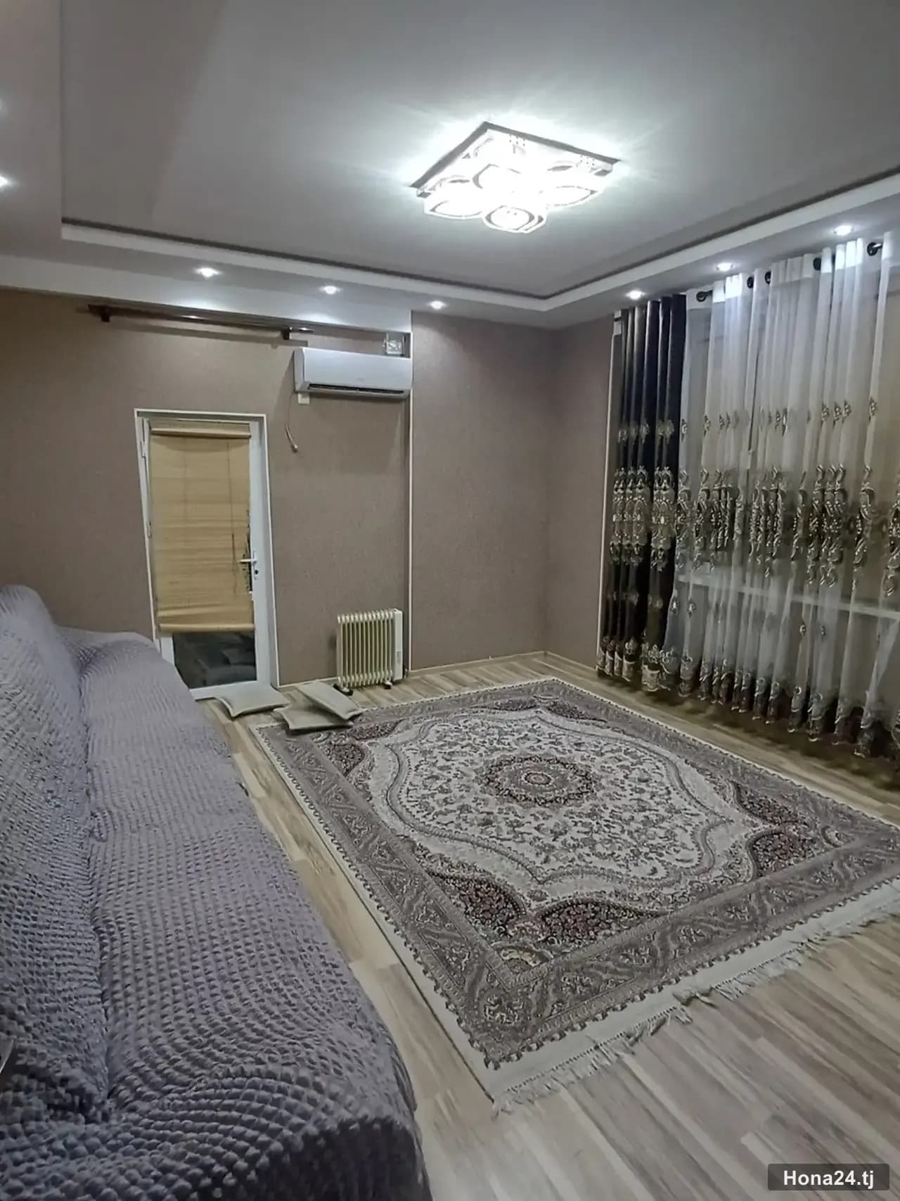 2-комн. квартира, 19-й мкр, 60 м²
